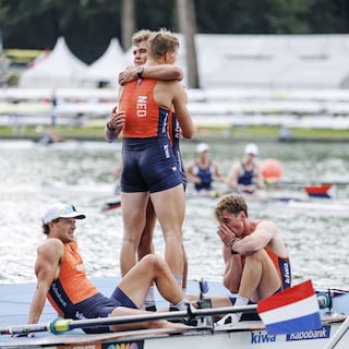 Dutch rowers win silver in thrilling four-man final at World Championships