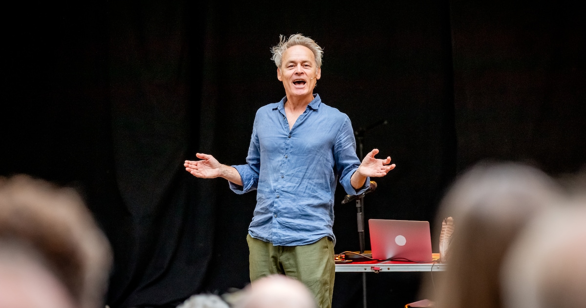 Acteur Marcel Hansema (56) maakt een voorstelling over stacaravanparken die worden opgekocht: ‘In Am