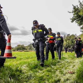 International team of dozens of perpetrators in Overasselt previously met in Belgian warehouse