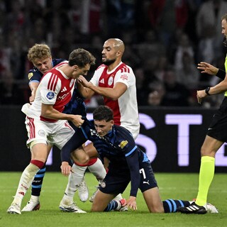 At Ajax-PSV all roads lead (back) to Cruyff