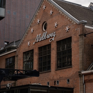 Christelijke rapper Hulvey zegt show Melkweg af om 'pornografische beelden'
