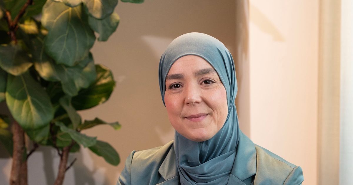 Wethouder Esmah Lahlah (46) woont pas net in de stad, maar doet toch al mee aan het Groot Amsterdams