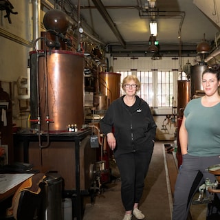 The fact that we are drinking less alcohol is bad news for these Amsterdam entrepreneurs: I am seriously worried about the future of my business