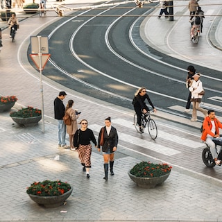 Amsterdam's bike ring is finally complete: 6.73 kilometers gliding from Czaar Peterstraat to Haarlemmerplein