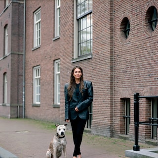 Julia Mekkes (33) pleads criminal cases, makes podcasts and runs a sandwich shop: 'In my head I am a lawyer, everything else moves around that'