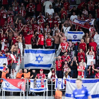 Alkmaar bans Israeli football fans: ‘They would likely stay in Amsterdam’