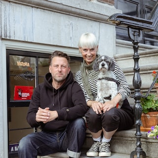 Amsterdam’s ‘fairy tale’ The Wolf and the Seven Little Goats for sale again for a fiver: ‘Children love the local slang’