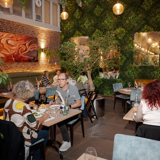 Brasserie Lenny at the Chassé Hotel Residency is 'French with an Amsterdam twist'