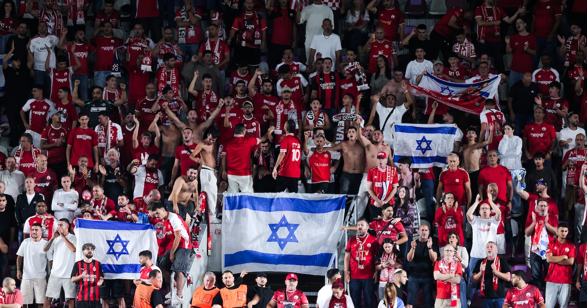 Halsema wilde eerder ingrijpen bij AZ-Hapoel Beer Sheva: ‘Nu zitten we met deze situatie opgescheept