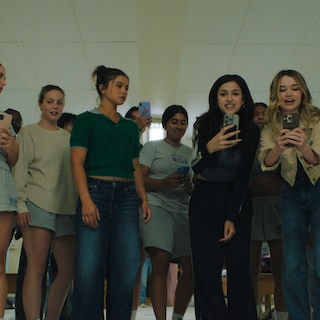 Review: Conspiracy theorists and cyberbullies make the update of Stephen King's Carrie highly relevant