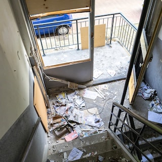 Second explosion in two weeks blows mailboxes out of facade in Osdorp