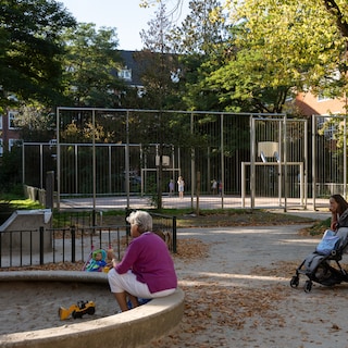 District removes ‘unsafe’ trampolines from Rivierenbuurt playground: ‘This makes absolutely no sense’