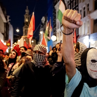 Pro-Palestinian demonstration at Amsterdam City Hall disbanded
