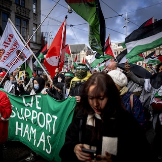 Van Weel now understands Halsema not intervening with Hamas banners: Should have called her instead