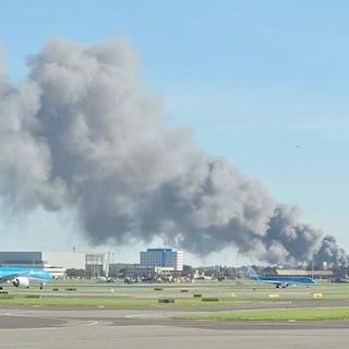Major fire in warehouse in Aalsmeer