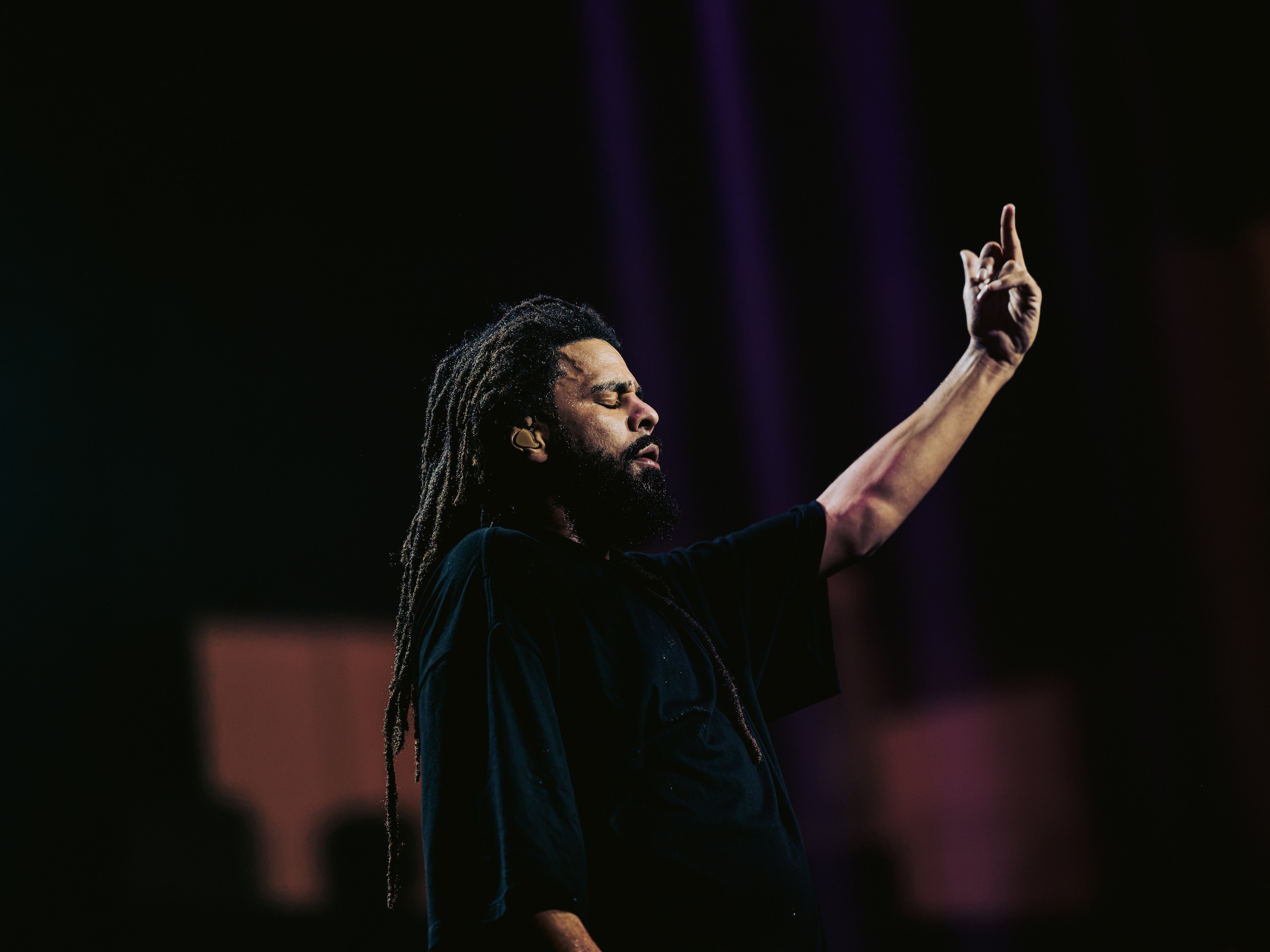 In the Ziggo Dome, rap master J. Cole is technically perfect, engaging ...