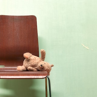 Domestic violence hotline seeks 70 million euros in extra annual funding to tackle waiting lists and staff shortages