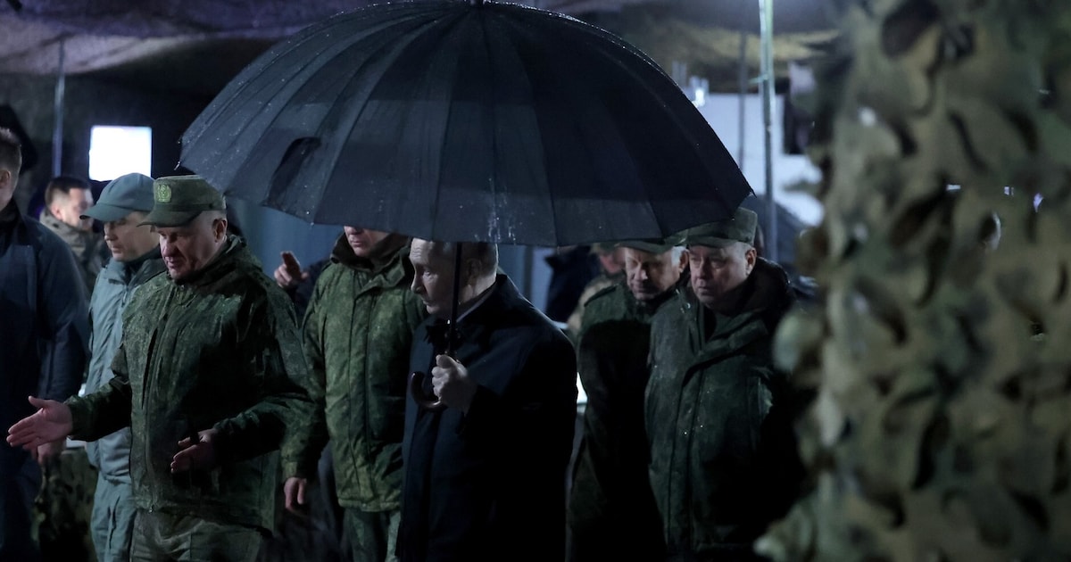 Veiligheidsdienst FSB vergroot zijn grip op het Russische leger ...