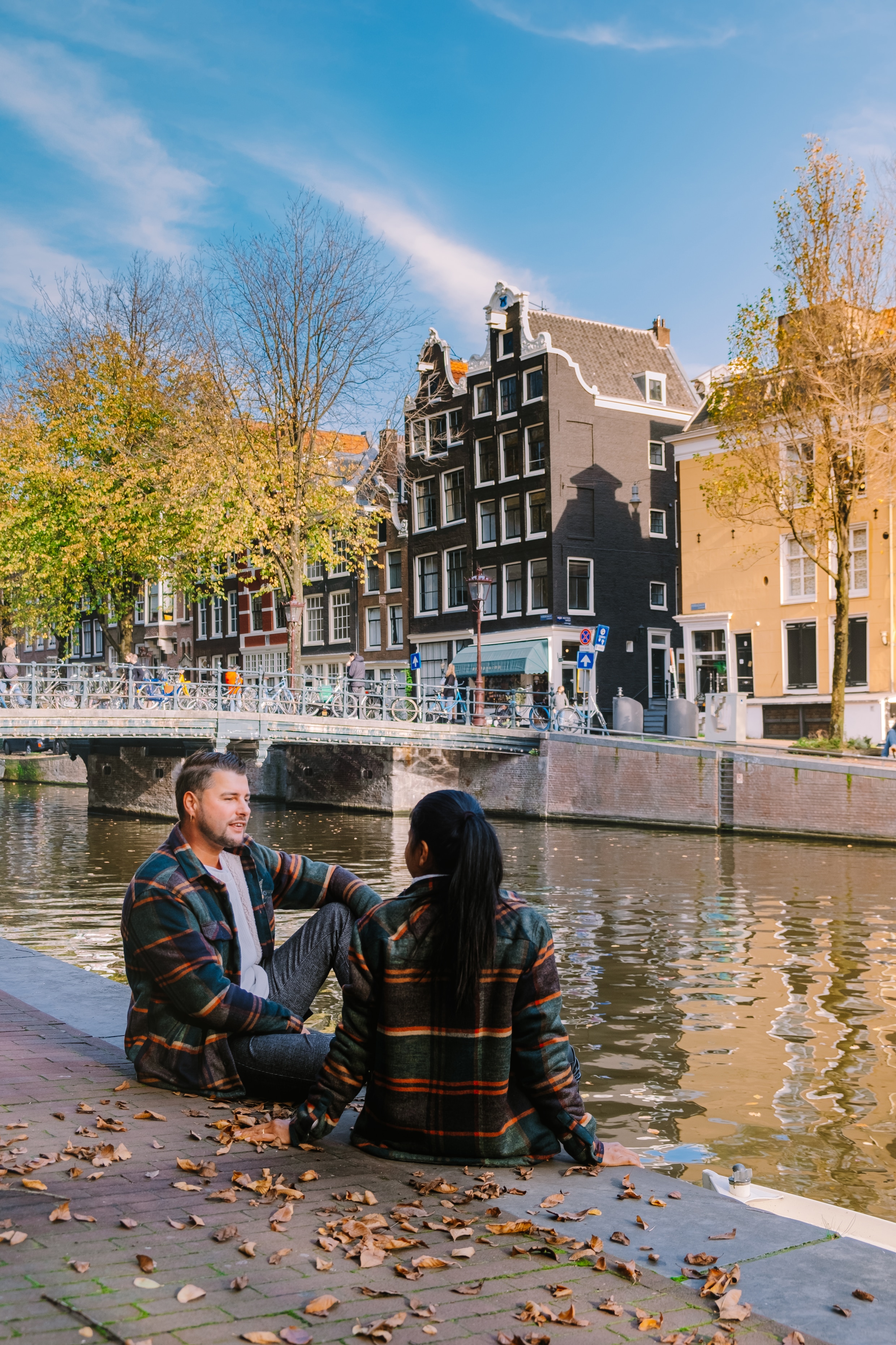 Oproep: geef je op voor De ontmoeting, de liefdesrubriek van Het Parool