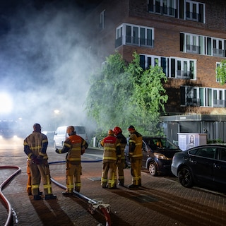Residents of affected apartment building in New West still unable to return home due to risk of collapse