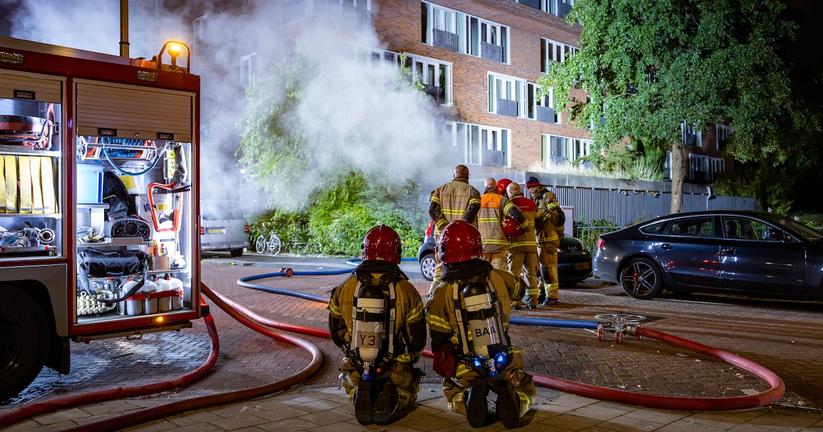 Zeker 55 woningen ontruimd na grote brand in parkeergarage in Nieuw ...