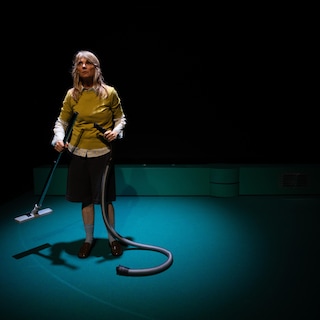 Play Het wakker liggen van Wanda addresses a topic that has been surfacing more often lately: the aging woman