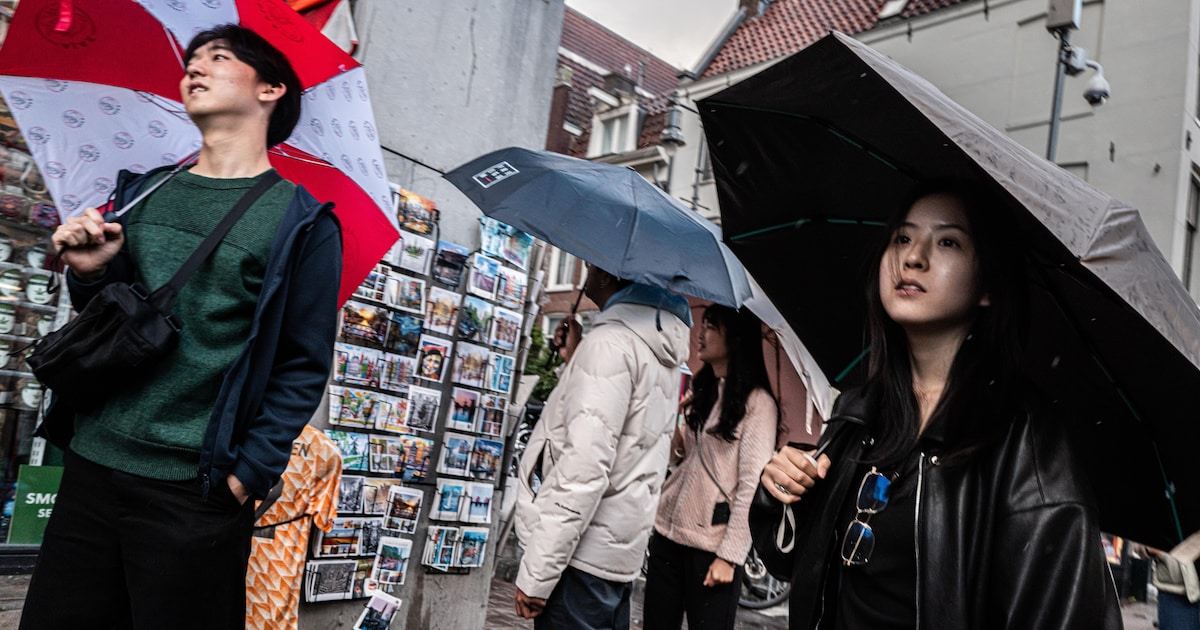Opnieuw meer overnachtingen in Amsterdam, maar minder mensen van buiten ...