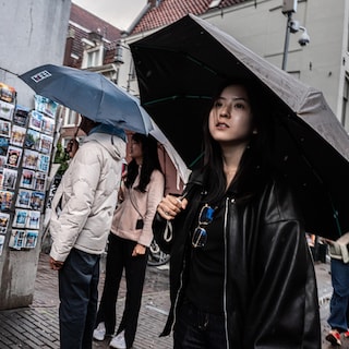 More overnight stays in Amsterdam again, but fewer visitors from outside Europe