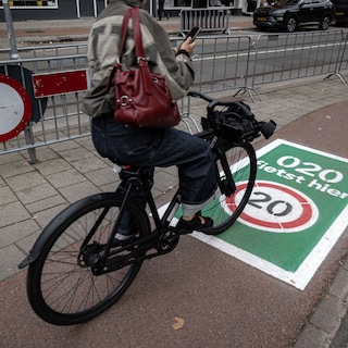 Opinion: Experiment with cyclists on Amstelveenseweg is a dangerous signal: just remove the parking lane