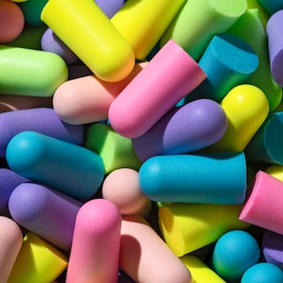More than 20 minutes at ADE without earplugs can cause significant hearing damage, ENT doctor warns