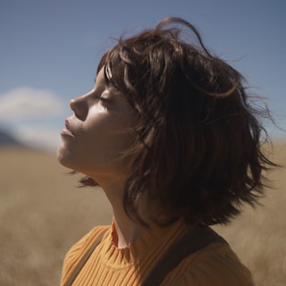 With his dry humor, Taika Waititi mocks the sensitivities of the book Klara and the Sun