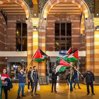 At Amsterdam Central Station, the message of the Palestine sit-in is impossible to ignore: ‘I am here to show that I exist’