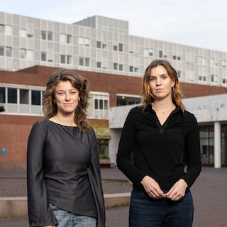 Roos van Riel and Madelief van Dongen join Politiek aan de Amstel podcast with insights from the Stopera: ‘No discussion is off-limits’