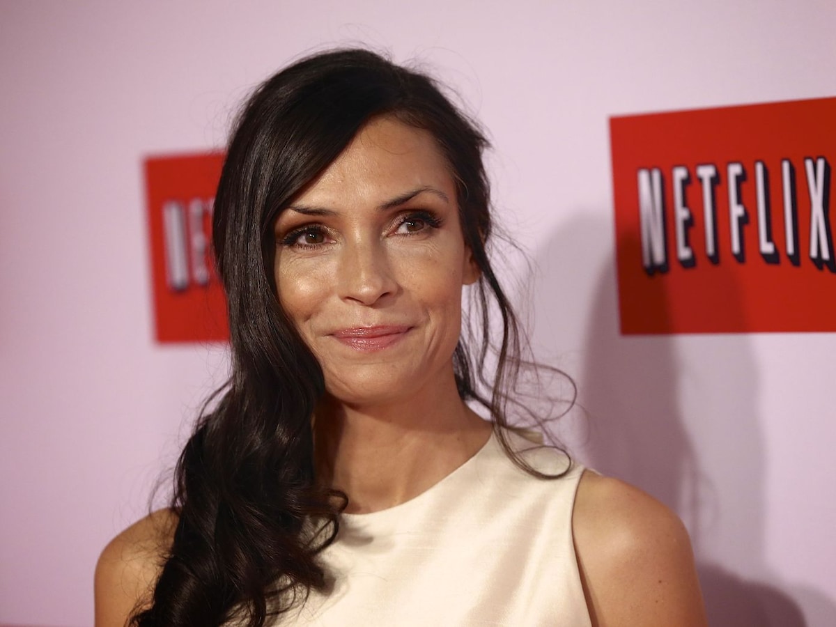 Famke Janssen en Stromae in College Tour | Het Parool