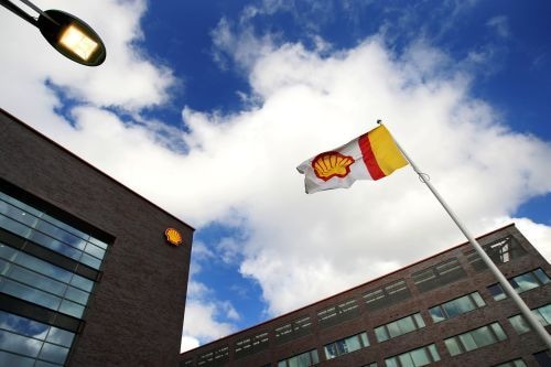 Shell verkoopt activiteiten Afrika | Het Parool