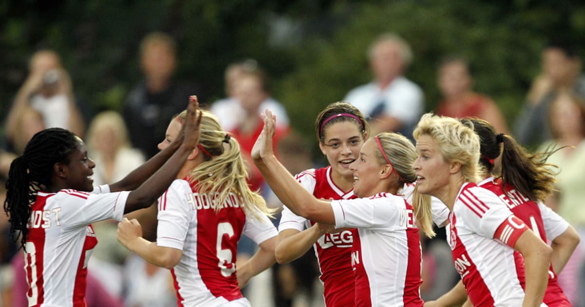 Vrouwen Ajax En PSV In Evenwicht Het Parool