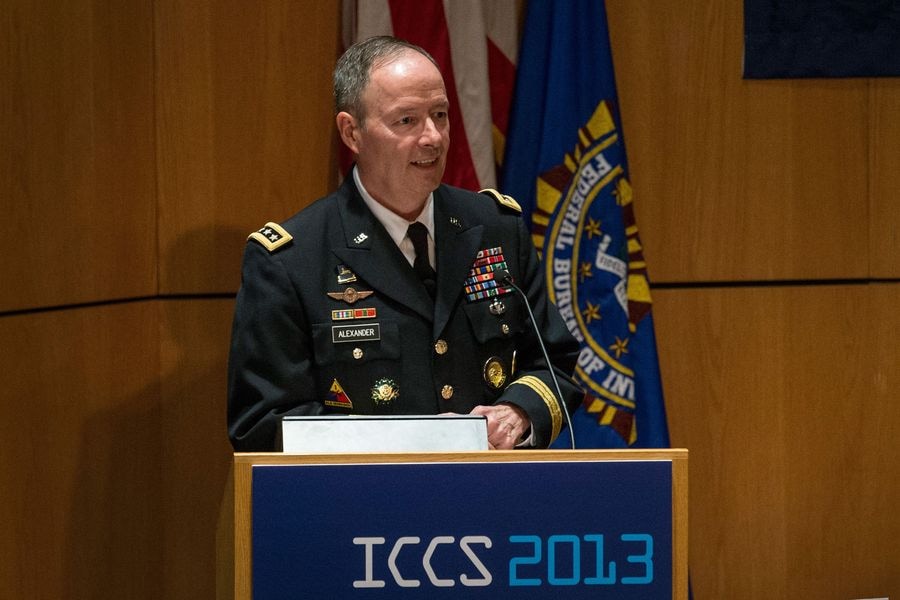 NSA-directeur spreekt op congres in Nederland | Het Parool