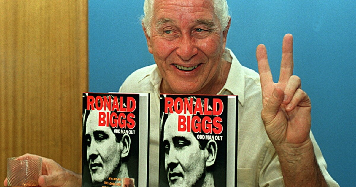 Leven treinrover en volksheld Biggs leest als jongensboek | Het Parool