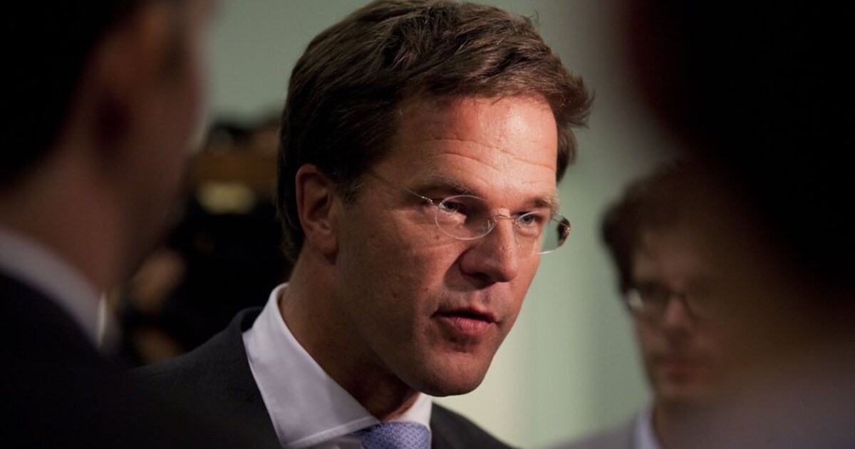 Rutte met Medvedev in gesprek over mensenrechten | Het Parool