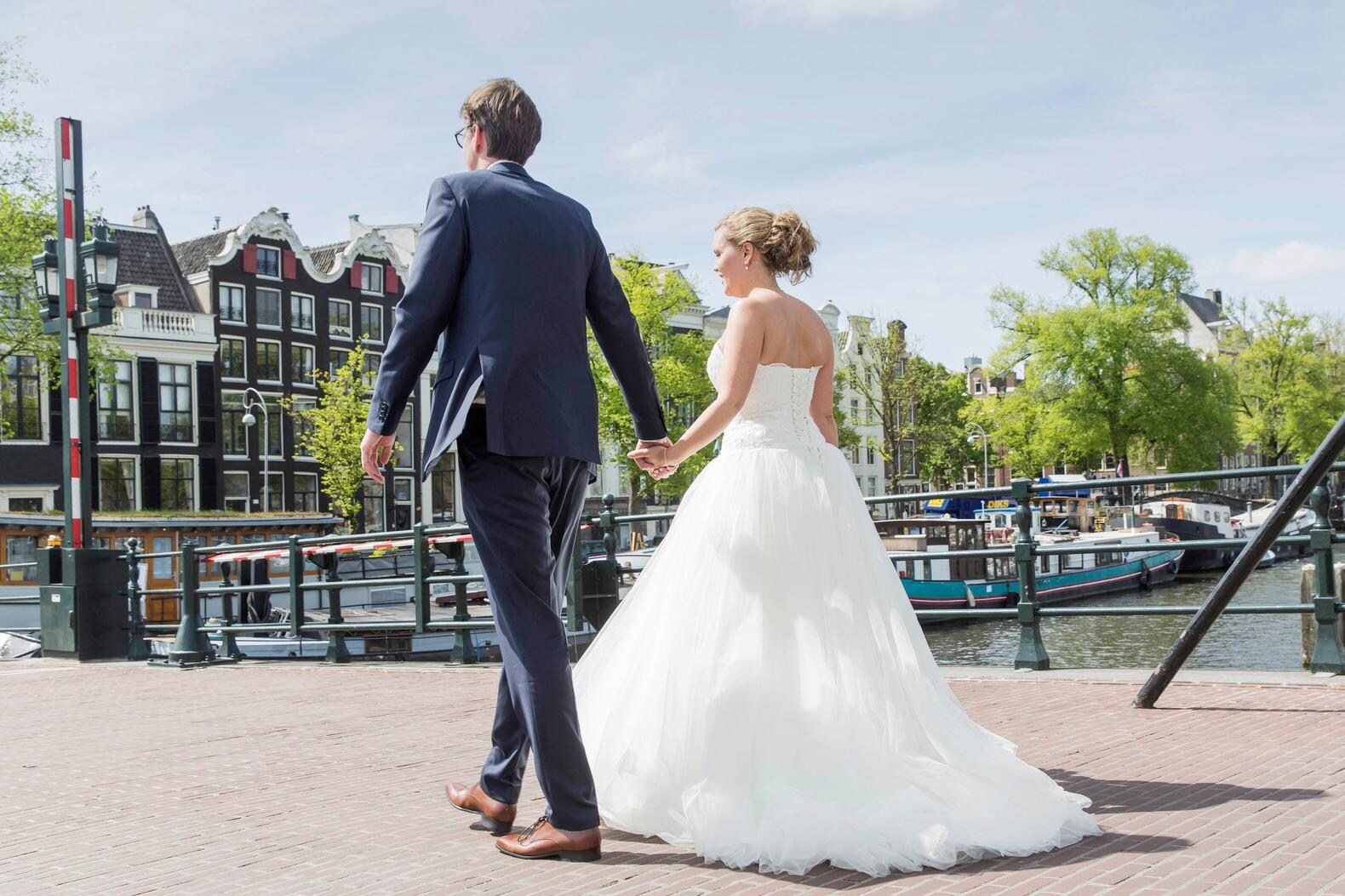 In ondertrouw Dat kan nu met een online formuliertje Het Parool
